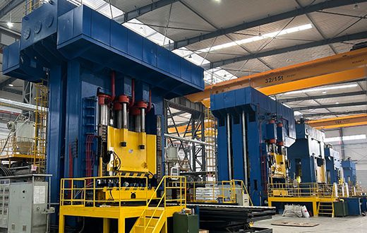 Машина для прессования форм